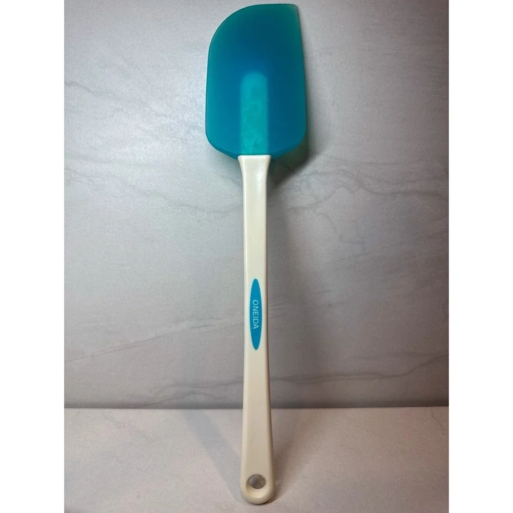 Vintage Blue &‎ White Oneida Silicone Scraper Spatula